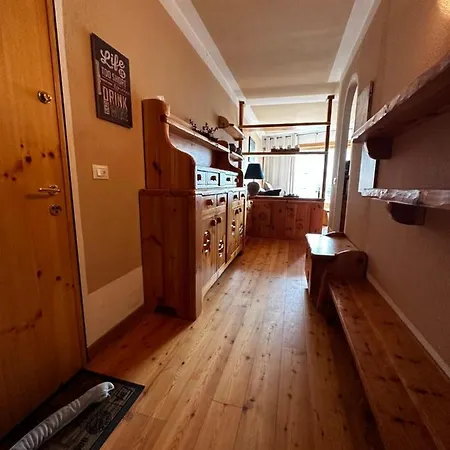 Apartament House In The Wood *